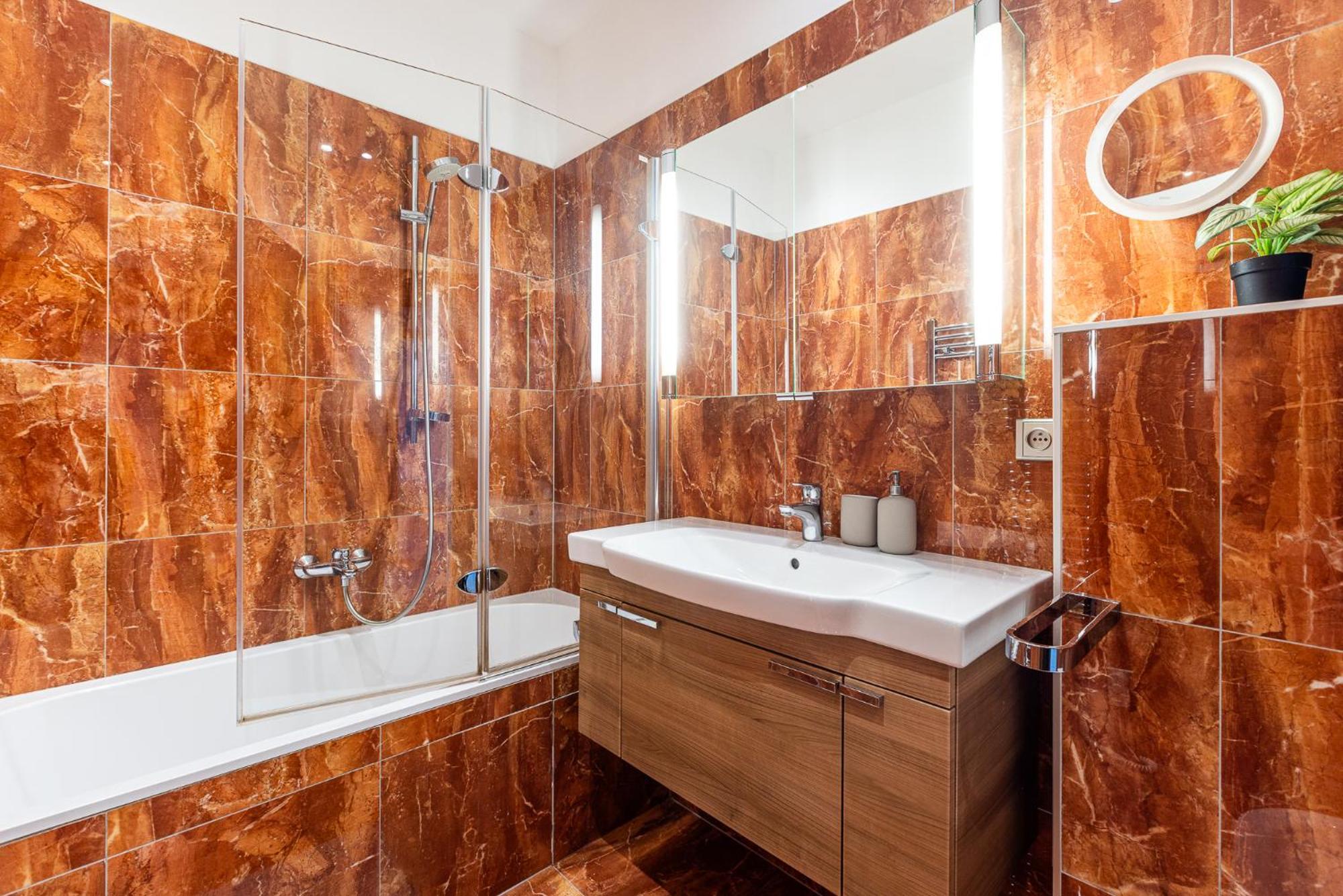 Big 2bds - Belgicka Appartement *